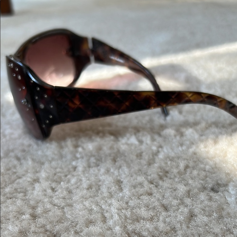 Sunglasses - Picture 2 of 2